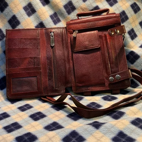 COPY - Leather Classic Brown Sling Bag For Men - Picture 3 of 10